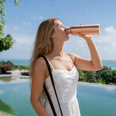 Copper Water Bottle - 34oz - Handcrafted Ayurvedic 100% Pure Copper Water Bottle for Drinking |Men & Women| Leak-Proof Lid BPA Free Non-Insulated & Eco Friendly with Premium Quality for Sport in Saudi Arabia