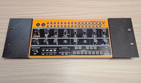 آذان تركيب لحامل استوديو مقاس 19 بوصة تناسب مُركب التوابل Behringer Crave Edge Grind Spice - صنع في الولايات المتحدة الأمريكية in Kuwait