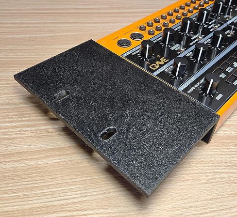 آذان تركيب لحامل استوديو مقاس 19 بوصة تناسب مُركب التوابل Behringer Crave Edge Grind Spice - صنع في الولايات المتحدة الأمريكية in Kuwait