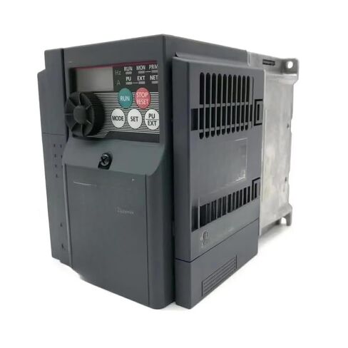 FR-D720-1.5K محول التردد FR-D720-0.4K بحالة جيدة أصلي in Saudi Arabia