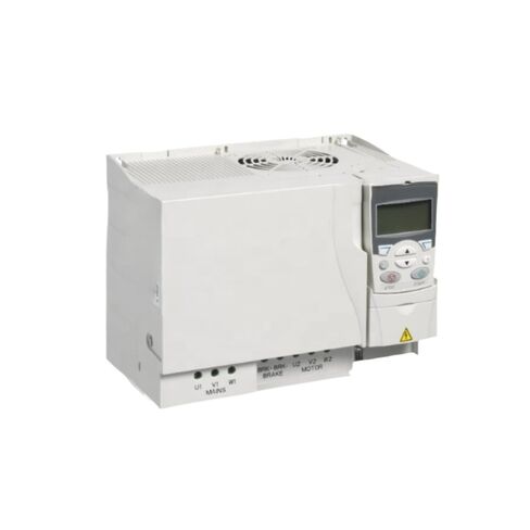 محول التردد ACS310-03E-09A7-4 ACS310-03E-08A0-4 مع ضمان لمدة سنة واحدة in Kuwait