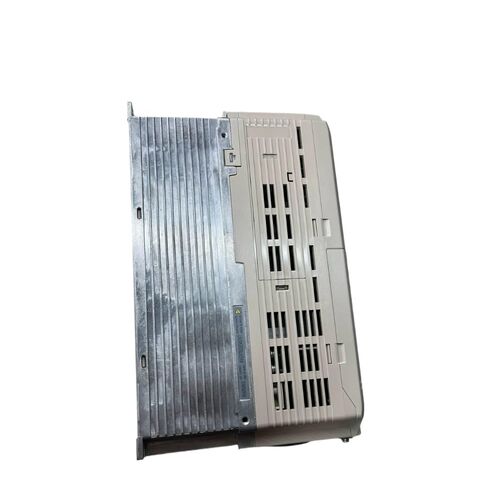 محول التردد CIMR-2A0056FAA مع ضمان لمدة سنة واحدة مختوم من المصنع الأصلي in Kuwait