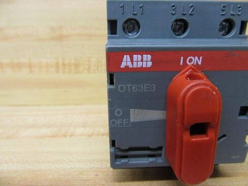 1- ABB OT63E3 80A 3P 600V مفتاح فصل ذو وضعين in Saudi Arabia