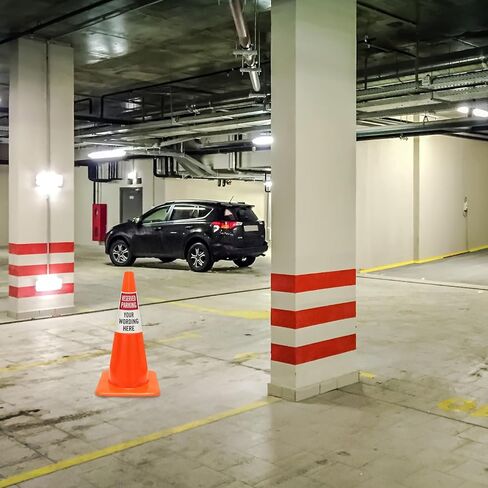 غلاف رسالة مخروطي مخصص لوقوف السيارات من SmartSign، طوق مخروطي من الفينيل عاكس منشوري للسلامة، طباعة ثلاثية الجوانب، أحمر، أسود وأبيض in Kuwait