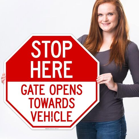 بوابة Stop Here تفتح نحو لافتة السيارة، 12x12 بوصة، سمك 55 مل HDPE (البولي إيثيلين عالي الكثافة)، صنع في الولايات المتحدة الأمريكية in Saudi Arabia