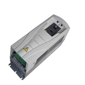 ACS510-01-07A2-4 ACS510-01-05A6-4 Frequency Converter High Precision in Box in Kuwait