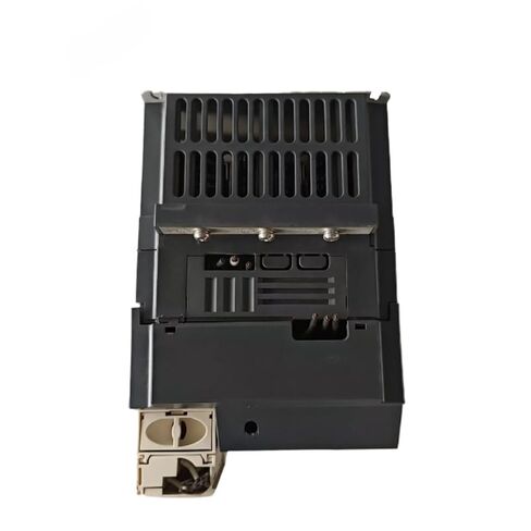 ATV32HU75N4 ATV32HU22N4 Frequency Converter with One Year Warranty High Precision in Box in Saudi Arabia