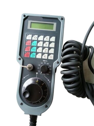 وحدة يدوية إلكترونية بعجلة يدوية 6FX2007-1AC04 6FX2007-1AE04 نظام يدوي 840d (6FX2007-1AC14) in Saudi Arabia