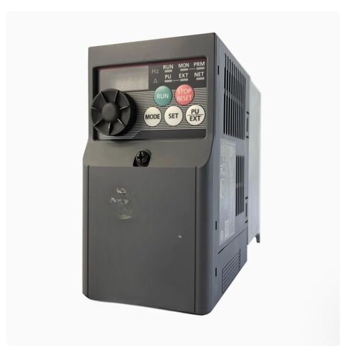 FR-D720-0.4K محول التردد FR-D720-0.2K بحالة جيدة أصلي in Kuwait