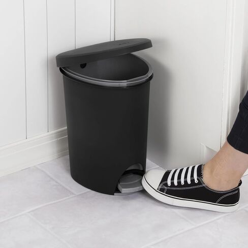 2.6 Gallon Plastic Garbage Bucket Bin with Step Lid, Black in Saudi Arabia