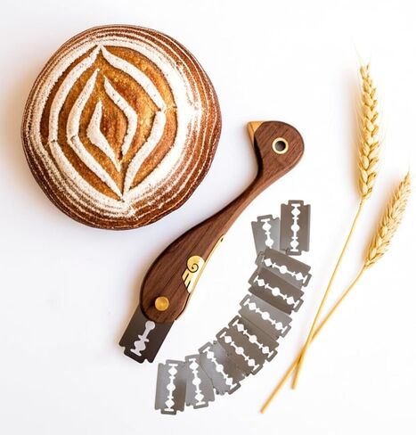 عرجاء الخبز الخشبي للطيور، سكين تسجيل العجين المصنوع يدويًا لتقطيع العجين المخمر، أداة تسجيل دقيقة مع 10 شفرات حلاقة بديلة in Kuwait