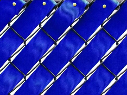 Pexco العلامة التجارية سياج منسوج 250 بوصة - أزرق ملكي - صنع في الولايات المتحدة الأمريكية! in Kuwait