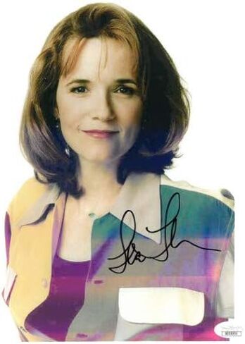 Athlon Sports CTBL-023085 8 x 10 in. Lea Thompson Signed Photo - JSA Hologram No. DD39231 in Saudi Arabia