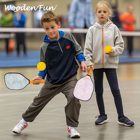 مجموعة Pickleball Paddles مكونة من قطعتين، مجموعة كرة Pickleball معتمدة من الولايات المتحدة الأمريكية مع 4 كرات Pickleball، هدايا للرجال والنساء المبتدئين in Kuwait