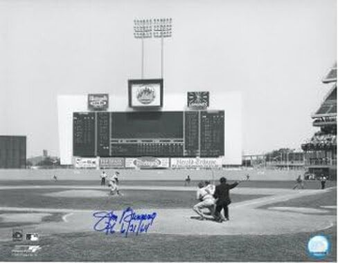 Athlon Sports CTBL-J11399 مقاس 11 × 14 بوصة. صورة جيم بانينج الموقّعة لفيلادلفيا فيليز بالأبيض والأسود مع PG 6-21-64 - صورة ثلاثية الأبعاد من JSA in Kuwait