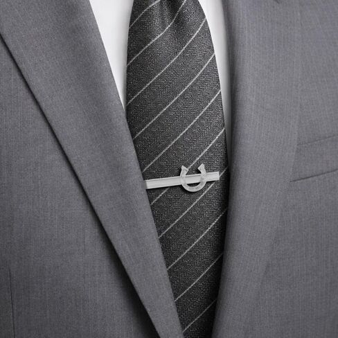 مشبك ربطة عنق على شكل حدوة حصان باللون الفضي والذهبي in Kuwait