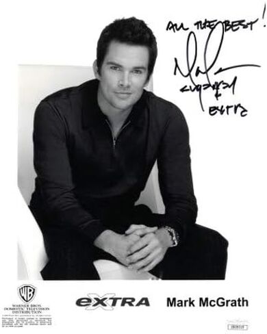 Athlon Sports CTBL-023157 8 x 10 in. Mark McGrath Signed Photo - All The Best, Sugar Ray & Extra - JSA Hologram No. DD39319 in Kuwait