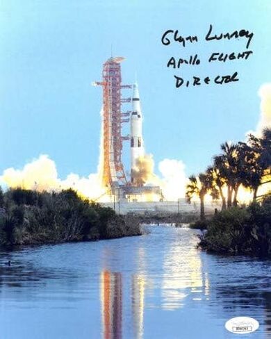 Athlon Sports CTBL-023723 8 x 10 in. Glynn Lunney Signed Color Photo, Apollo Flight Director - JSA Hologram No. DD64263 in Kuwait