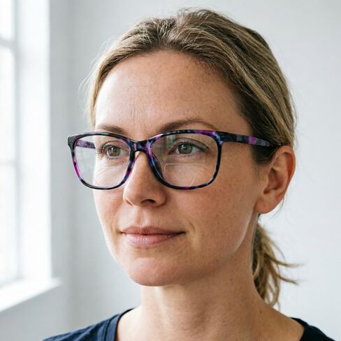 نظارات قراءة ثنائية البؤرة للنساء، نظارات علوية شفافة، نمط طباعة أنيق للسيدات، مفصلات ربيعية in Kuwait