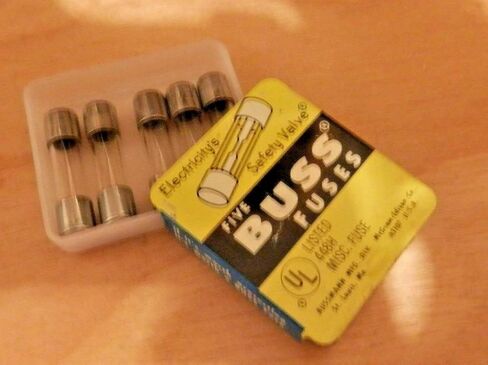 BUSSMANN AGX-1-1/2-1-1/2 Amp Fast Acting Glass Tube Fuse 250V Ul Listed (Pack of 5) in Saudi Arabia