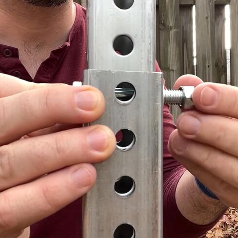 مجموعة عمود اللافتة المربعة SmartSign - عمود من الفولاذ المجلفن بطول 6 أقدام (عرض 1.5 بوصة) مع قاعدة وأجزاء صلبة بطول 3 أقدام، مصنوعة في الولايات المتحدة الأمريكية in Kuwait