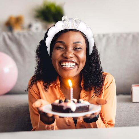 YARIEW زينة عيد الميلاد الخمسين لعصابة رأس عيد ميلادها الثلاثين للنساء - عصابات رأس فقاعات من حجر الراين واللؤلؤ المتلألئة لحفلات التخرج وحفلات الزفاف وحفلات غسل الوجه in Saudi Arabia