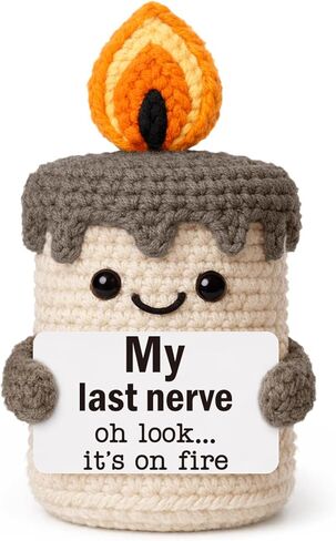 YUEYUQIU هدايا الشموع المبتكرة المضحكة للنساء والرجال - عيد ميلاد الفيل الأبيض هدايا عيد الميلاد للبالغين زميل العمل الأخت أفضل صديق - شمعة كروشيه يدوية فريدة من نوعها على عصبتي الأخيرة in Kuwait