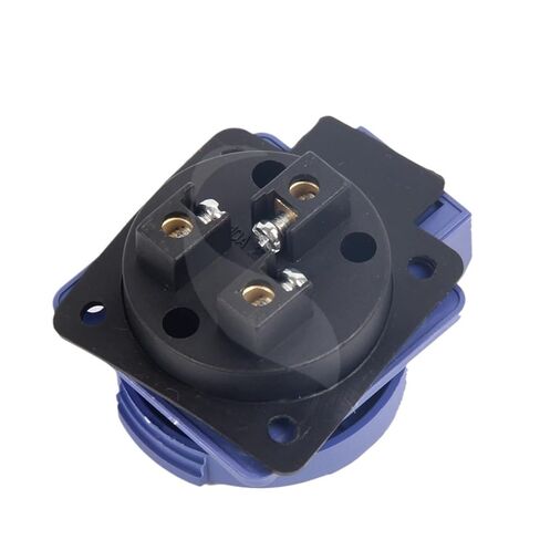 Industrial Rainproof Socket IP44 SP-1753-16A Outdoor Industrial Waterproof Socket in Kuwait