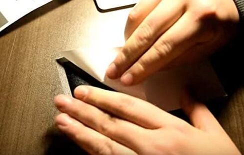 ملصقات الفينيل - الحزمة - ملصقات علامات السلامة والتحذير والمستودعات - تحذير - تنحى مع سهم لأسفل أصفر - 3 عبوات (3.5 بوصة × 5 بوصات) in Kuwait