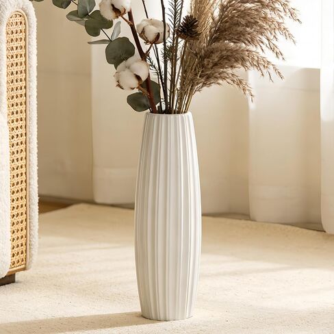 مزهرية سيراميك أرضية كبيرة بطول 17.7 بوصة، مزهريات بيضاء طويلة على شكل زهرة حديثة للمكتب والمنزل والمزرعة وديكور غرفة المعيشة، تصميم أوريغامي بسيط مزهرية زهور بورسلين مزخرفة هدية مثالية in Kuwait