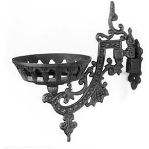 B&P Lamp® 9" Cast Iron Wall Bracket in Saudi Arabia