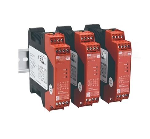 1pcs HR3S-301N Relay Module in Saudi Arabia