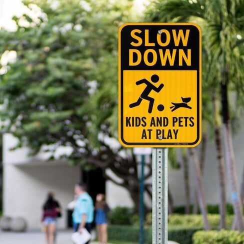 GicnKeuz Slow Down Kids and Pets at Play Sign, 18 x 12 Inches Slow Children at Play Sign for Streets & Neighborhoods, Engineer-Grade Reflective Aluminum, Rustproof & Fade-Resistant, Outdoor Use. (2 Pack) in Saudi Arabia