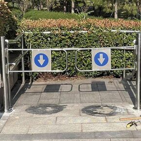 Automatic Closing Metal Swing Gate - 1-Way Safety Door for Supermarket, Warehouse, Library & Scenic Bar - Pedestrian Access, 180x100cm, & Secure Entry Solution in Kuwait