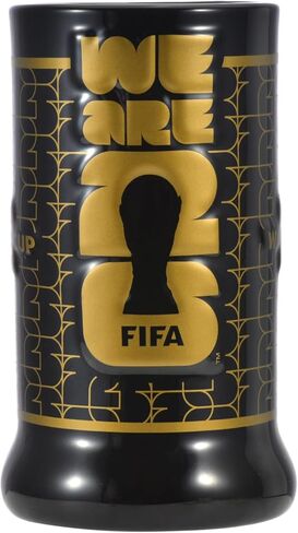 كوب كأس العالم الرسمي لكرة القدم 2026 Beer Stein سعة 22 أونصة منقوش باللونين الأسود والذهبي مع شعار الكأس القابل للتجميع مع مقبض تذكاري للبار المنزلي وكهف الرجل ويوم اللعبة in Kuwait