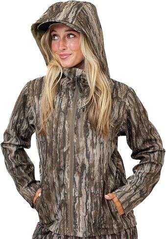 Realtree Women’s Core Soft Shell Hunting Jacket – Windproof, Water-Resistant Camo Jacket with Fleece Lining & YKK Zippers in Saudi Arabia