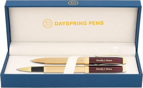 مجموعة أقلام حبر جاف براكستون وقلم رولربال من Dayspring Pens - أزرق. مجموعة أقلام مزدوجة مطلية بالذهب عيار 18 قيراطًا. وشملت النقش المخصص. in Kuwait