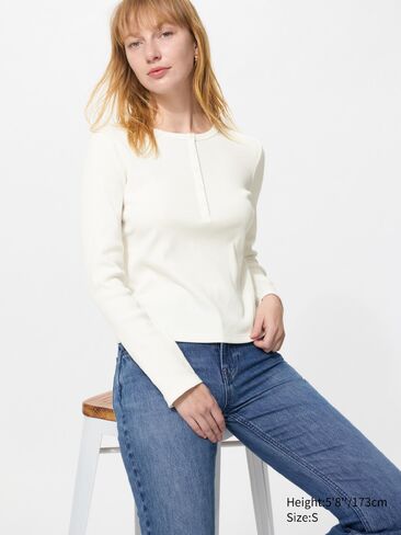 Uniqlo Ribbed Henley Neck T-Shirt in Saudi Arabia