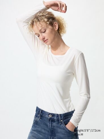Uniqlo HEATTECH T-Shirt in Saudi Arabia