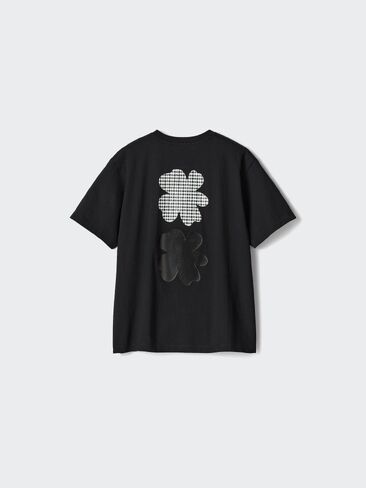 Uniqlo Graphic T-Shirt in Saudi Arabia