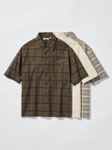 Uniqlo Boxy Shirt | Short Sleeve | Checked in Saudi Arabia