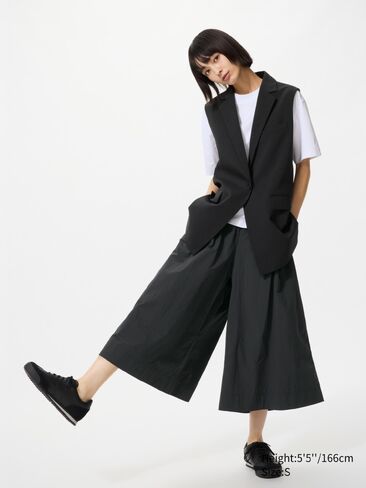 Uniqlo Nylon Culottes in Saudi Arabia