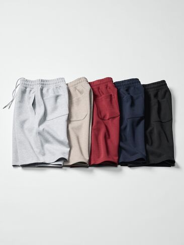 Uniqlo Wide Sweat Shorts in Saudi Arabia