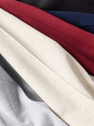 Uniqlo بنطال رياضي مستقيم in Saudi Arabia
