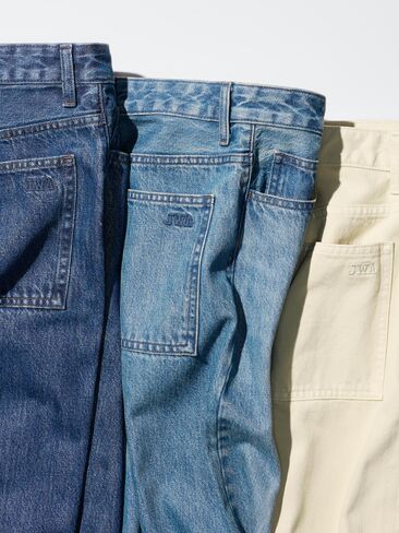 Uniqlo Baggy Jeans in Saudi Arabia