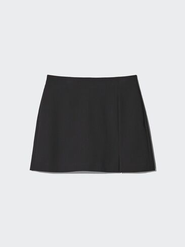 Uniqlo Slit Skort in Saudi Arabia