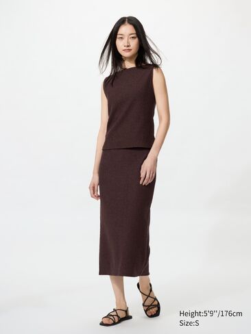 Uniqlo Shirring Narrow Skirt in Saudi Arabia