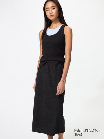 Uniqlo Shirring Narrow Skirt in Saudi Arabia