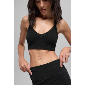 Alo Yoga Seamless Two Tone Rib Bra - Black in Kuwait