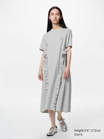 فستان Uniqlo بكشكشة على شكل حرف T in Saudi Arabia